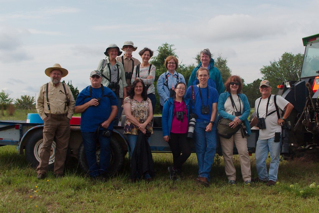 TLAS Birders & Host 2016-04-24_2.jpg - TLAS birders and our host, Wayne Duncan